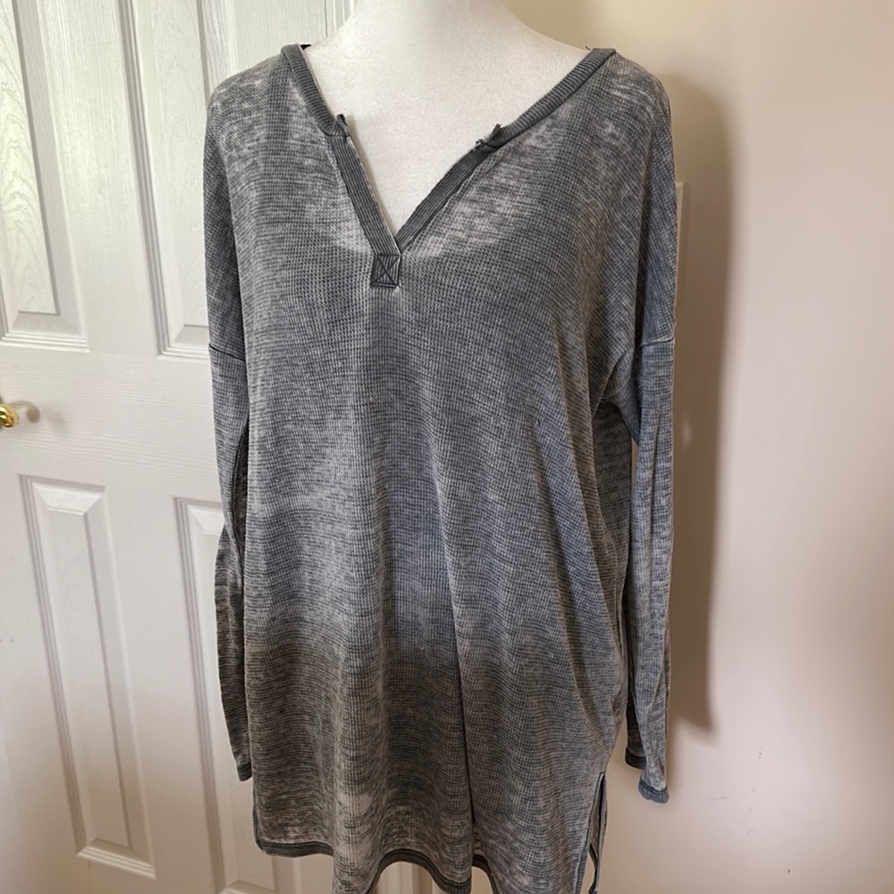 Medium American Eagle Top